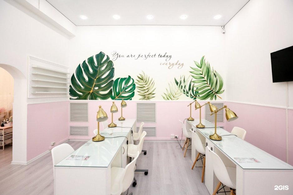 Студия маникюра в стиле