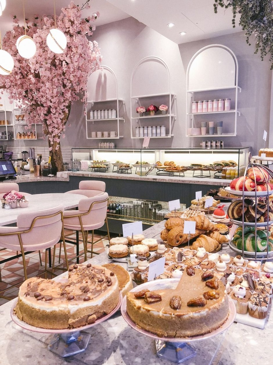 Интерьер кондитерского магазина