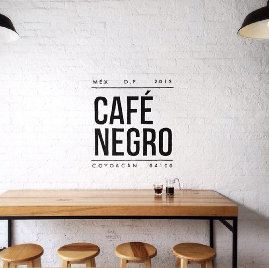 Мокап стены в ресторане