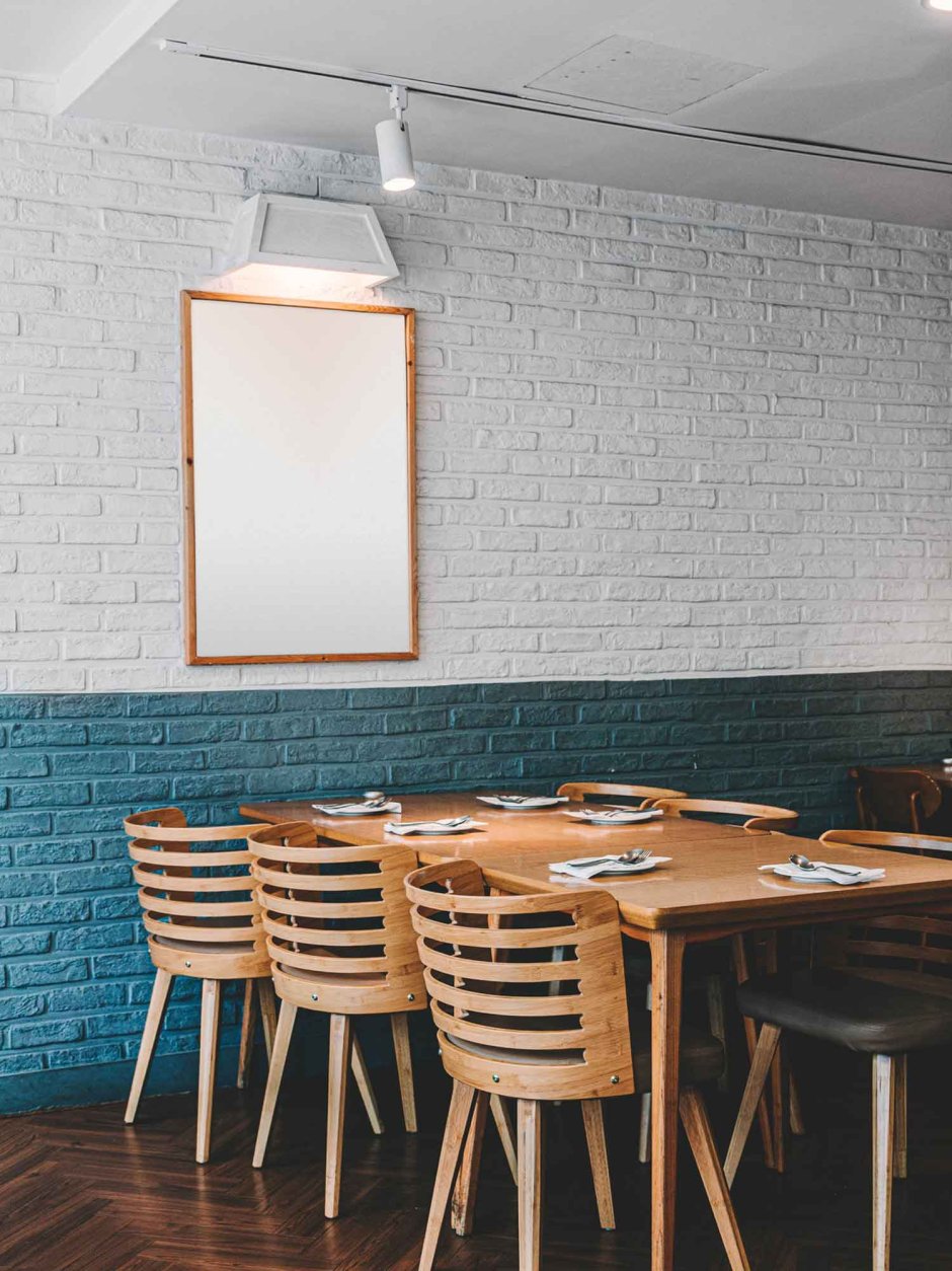 Mockup интерьер кафе