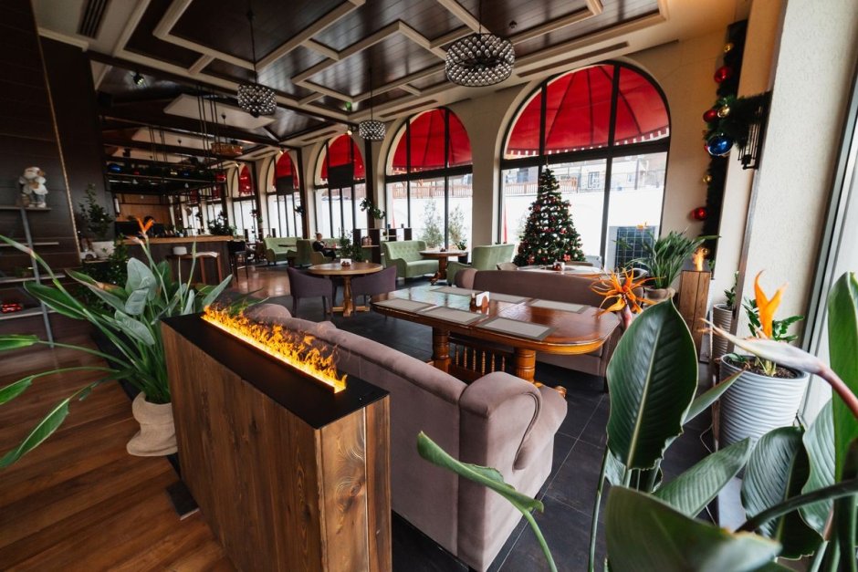 Ресторан каштан красная Поляна