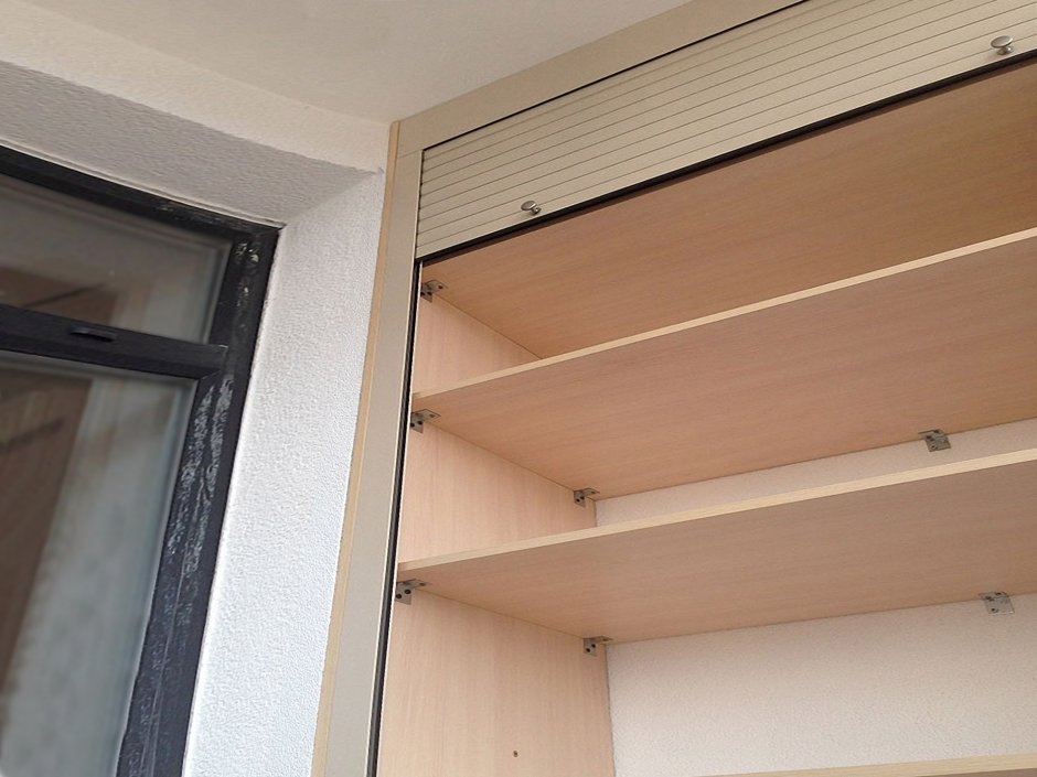 Роллетные двери для шкафа