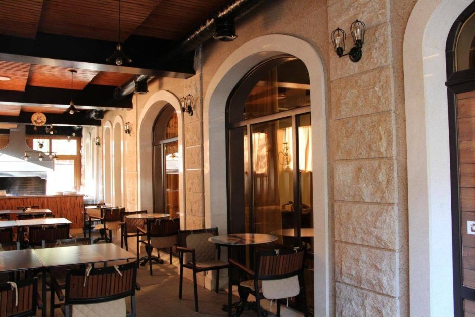 Гостиница Леон Сухум