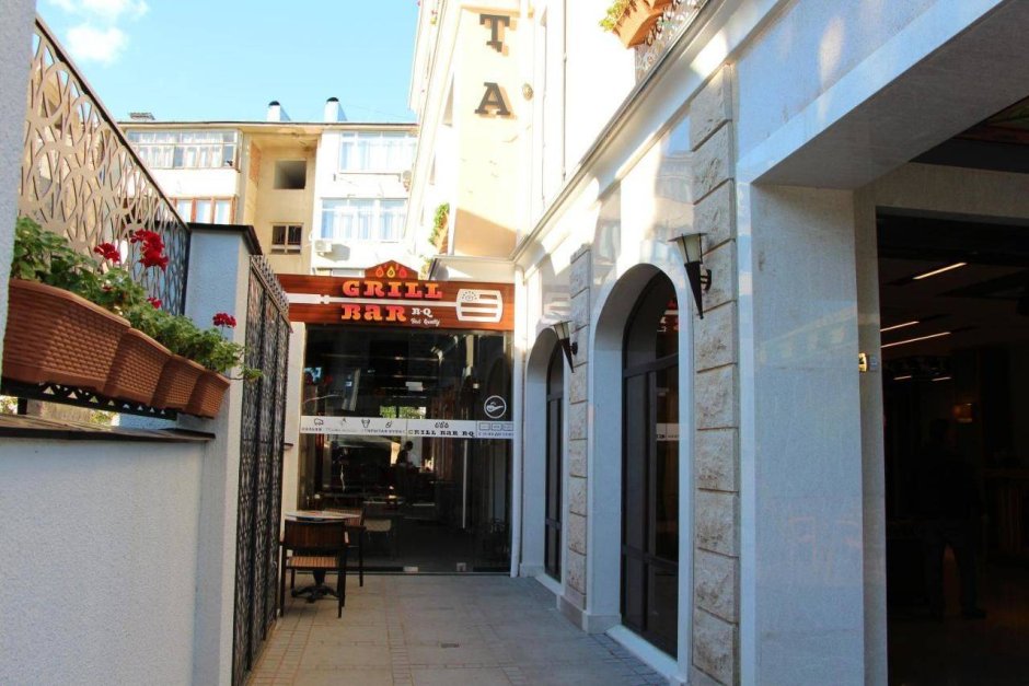 Перегородка в кафе в стиле лофт