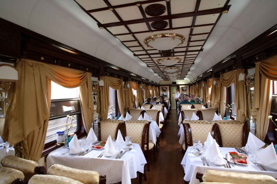 Турпоезд золотой Орел Люкс