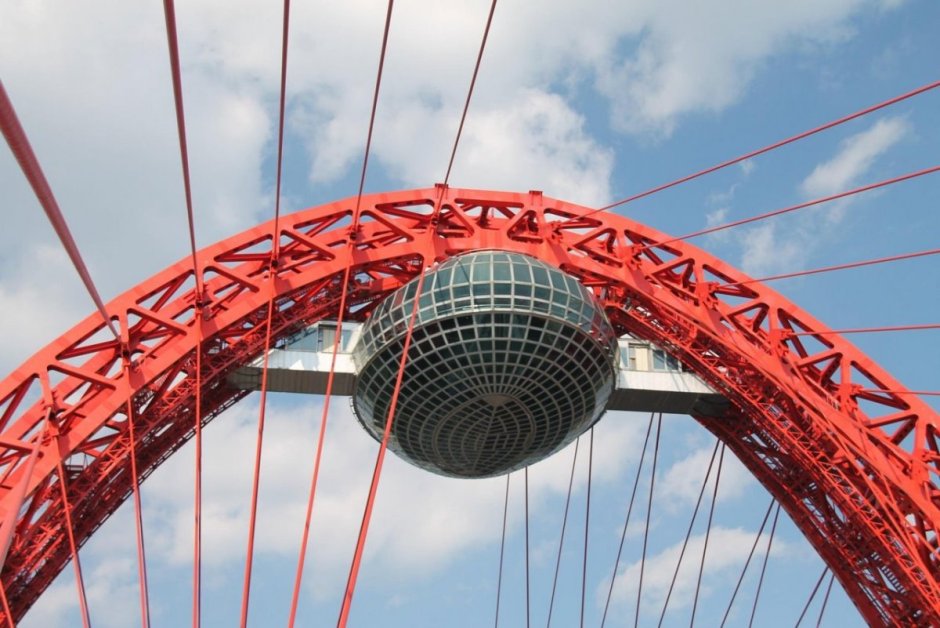 Вантовый мост живописный