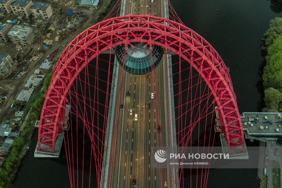 Мост на Краснопресненской магистрали