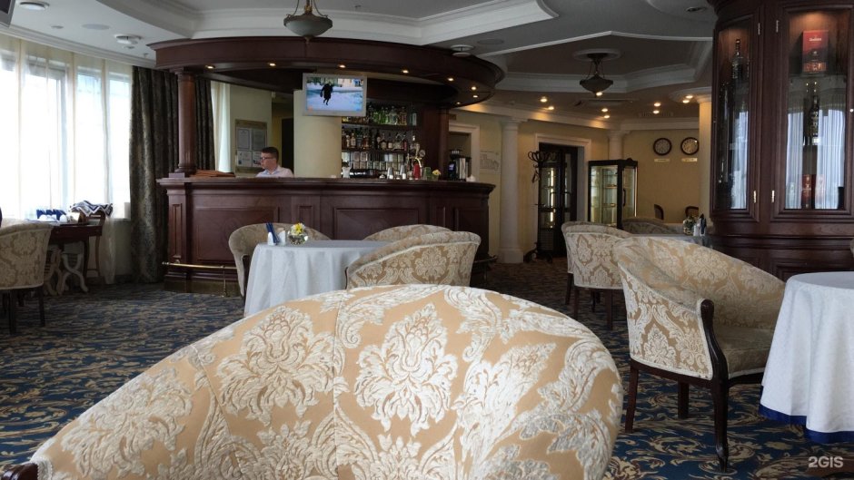 Онегин Красноярск ресторан зал второй этаж фото