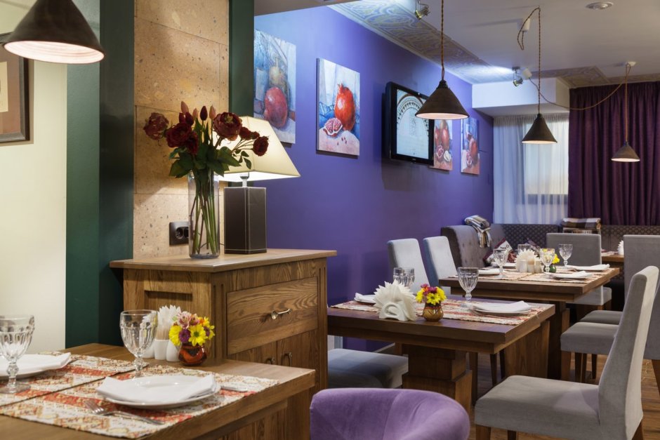 Интерьер кафе в английском стиле