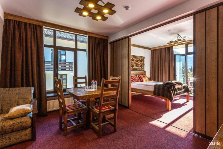 Rahat Hotel Архыз