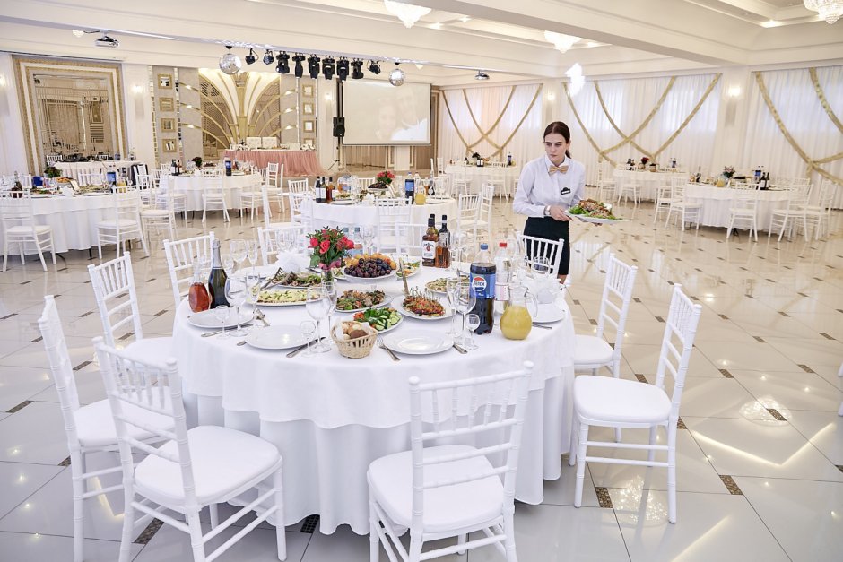 Арт Холл Брянск ресторан