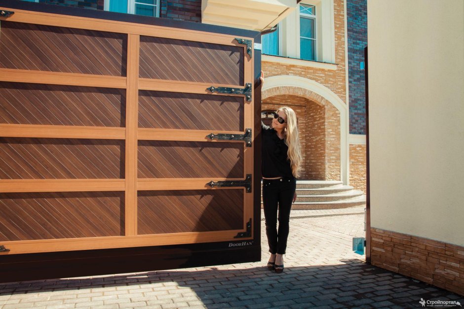 Откатные утепленные ворота 4500