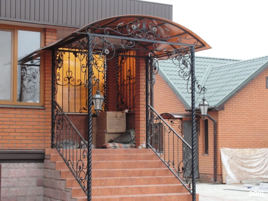 Входная группа железная