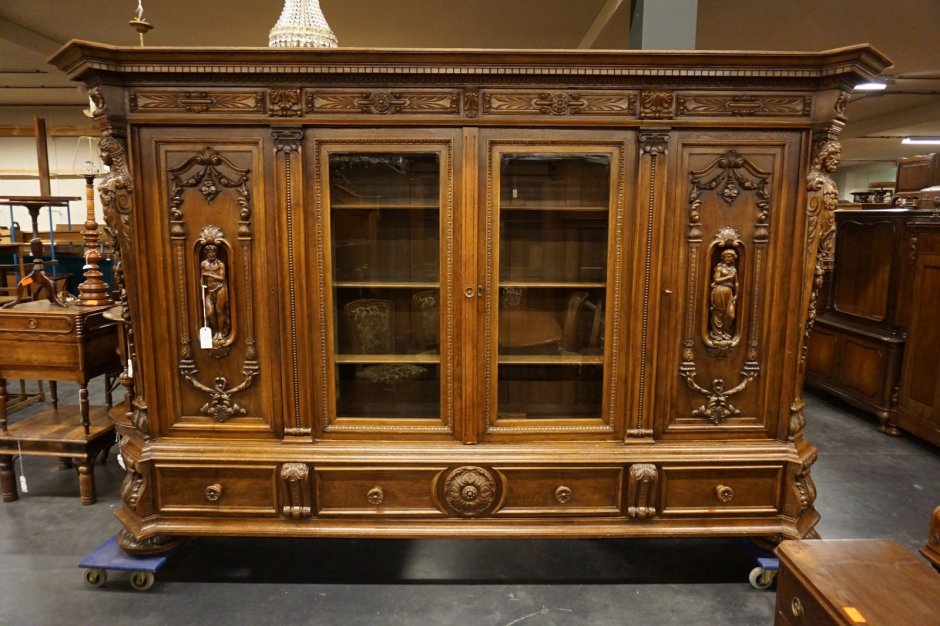 Винтаж мебель Тихань Венгрия