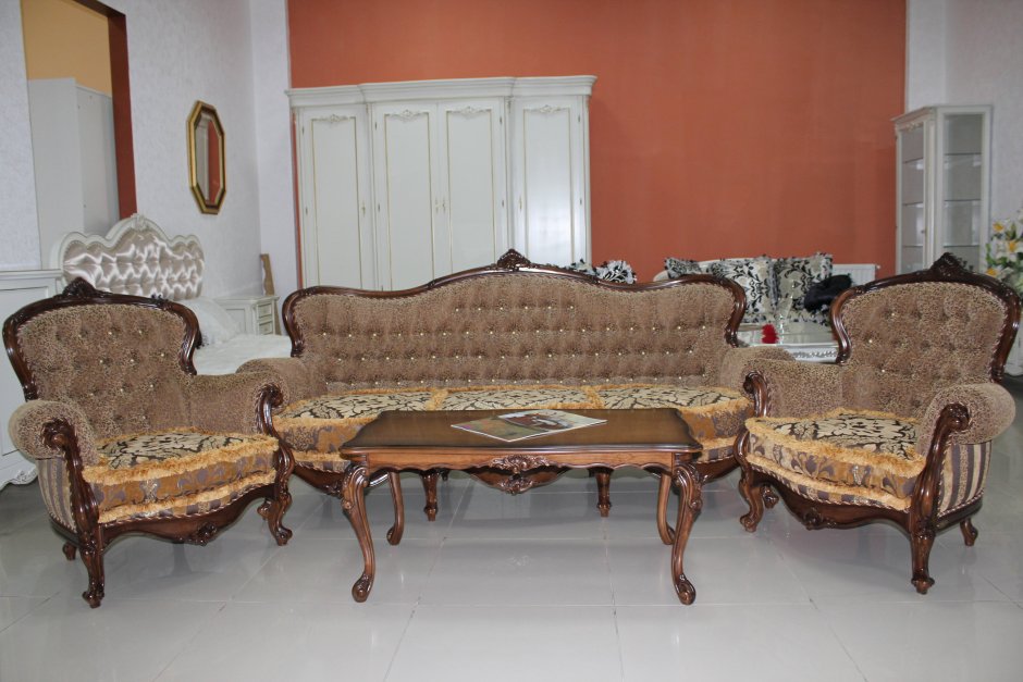 Старый туалетный столик