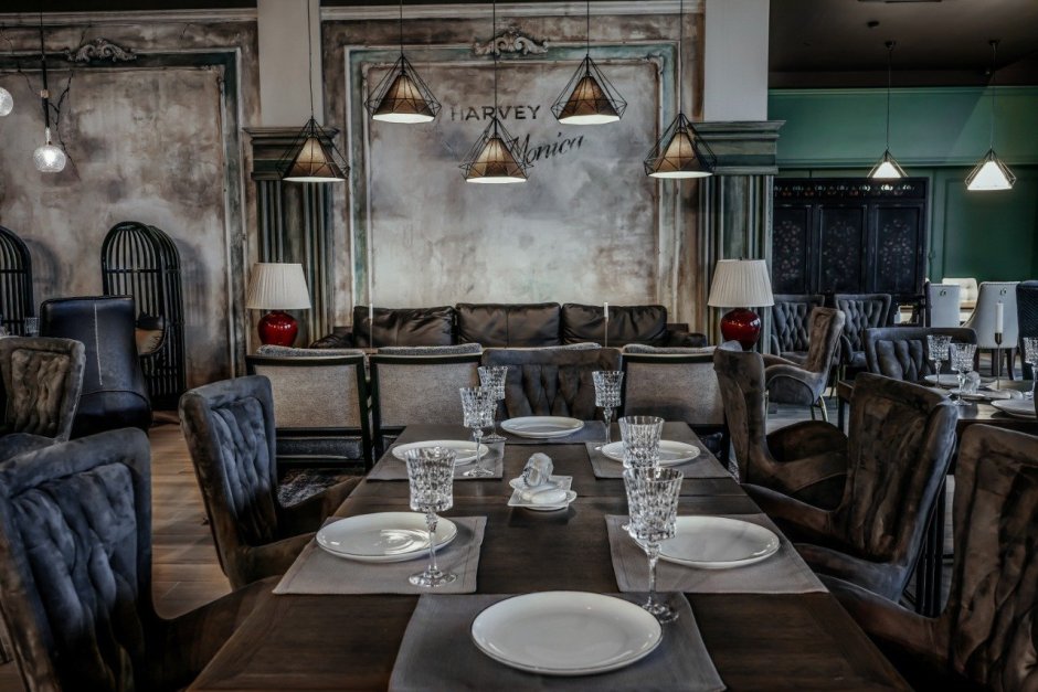 Харвей и Моника ресторан