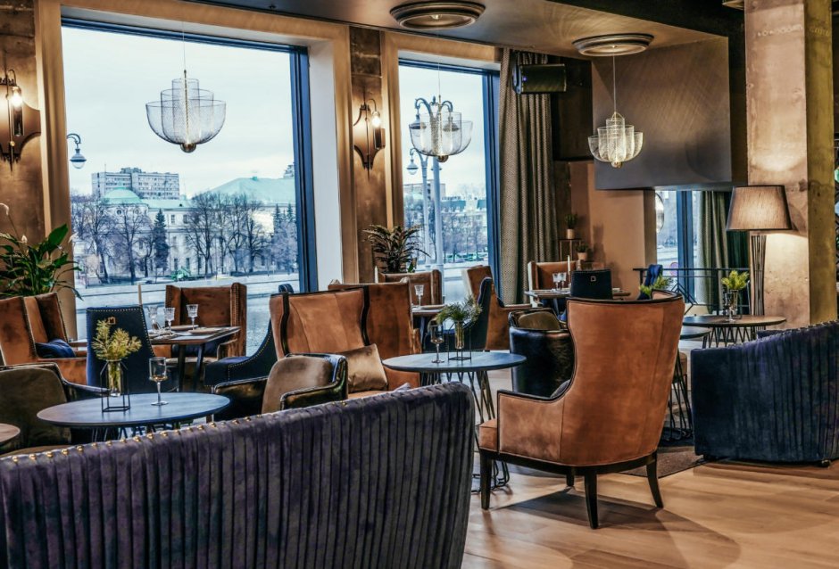 Harvey and Monica Москва ресторан фото летний зал