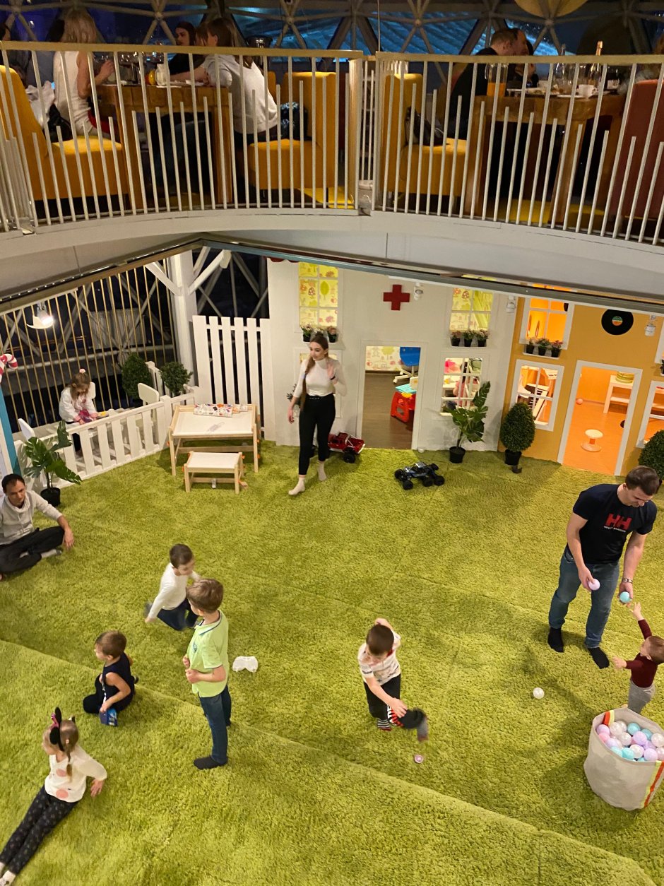 Шарик ресторан на Каменской 1а