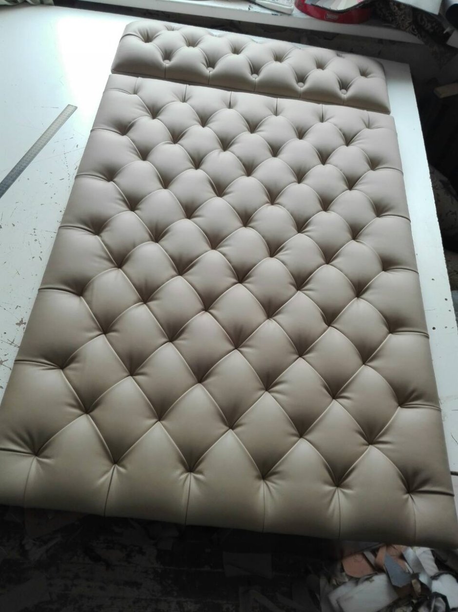 Каретная стяжка без пуговиц