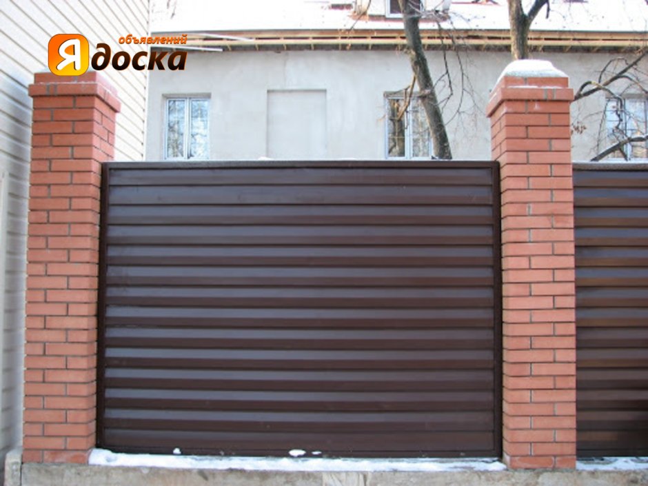 Забор из профлиста RAL 8017