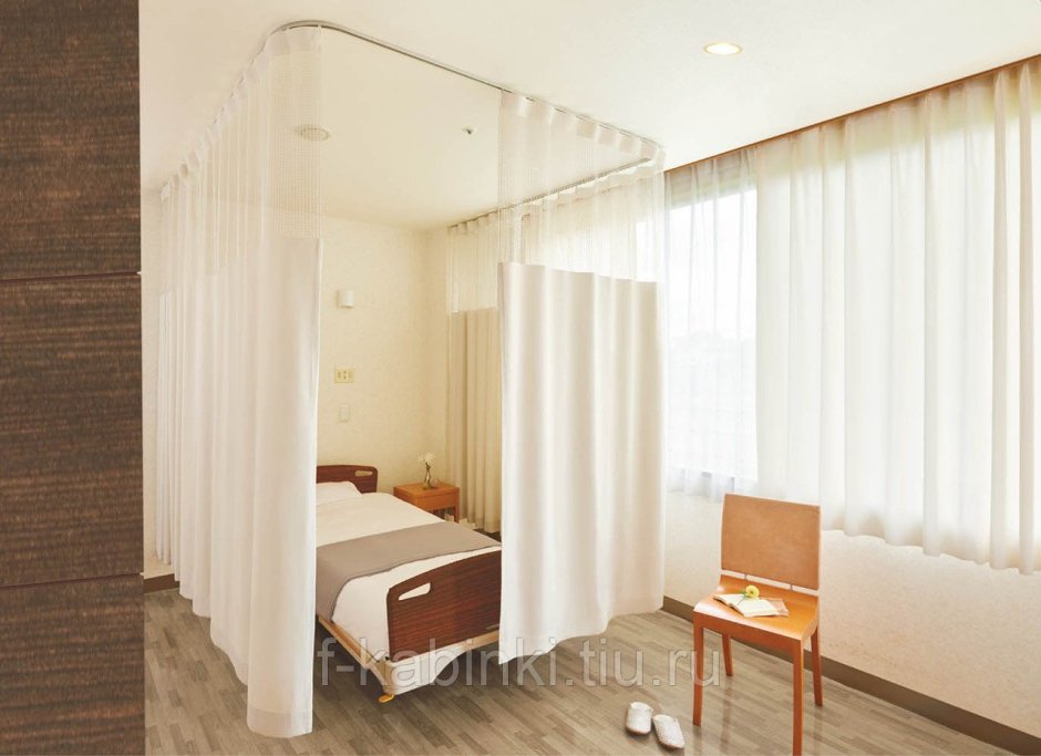 Зонирование комнаты шторами