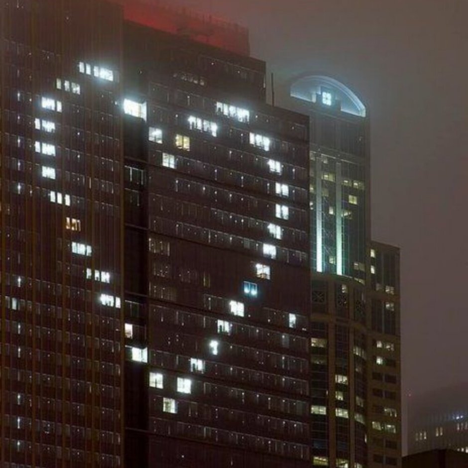 Сердечко на здании