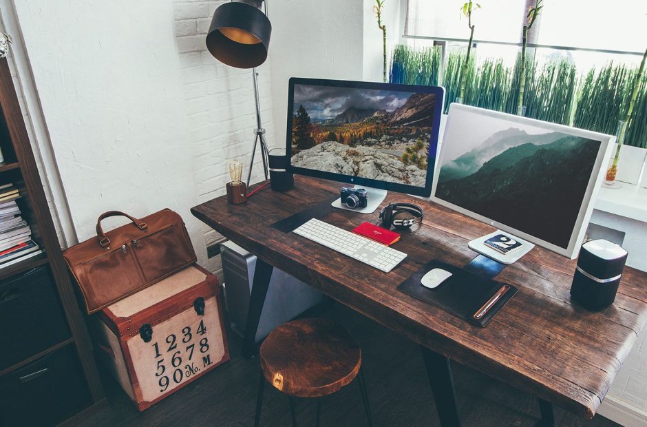 Рабочее место фотографа дизайнера