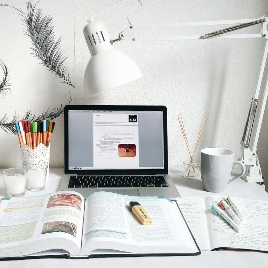 Эстетичное рабочее место для учебы