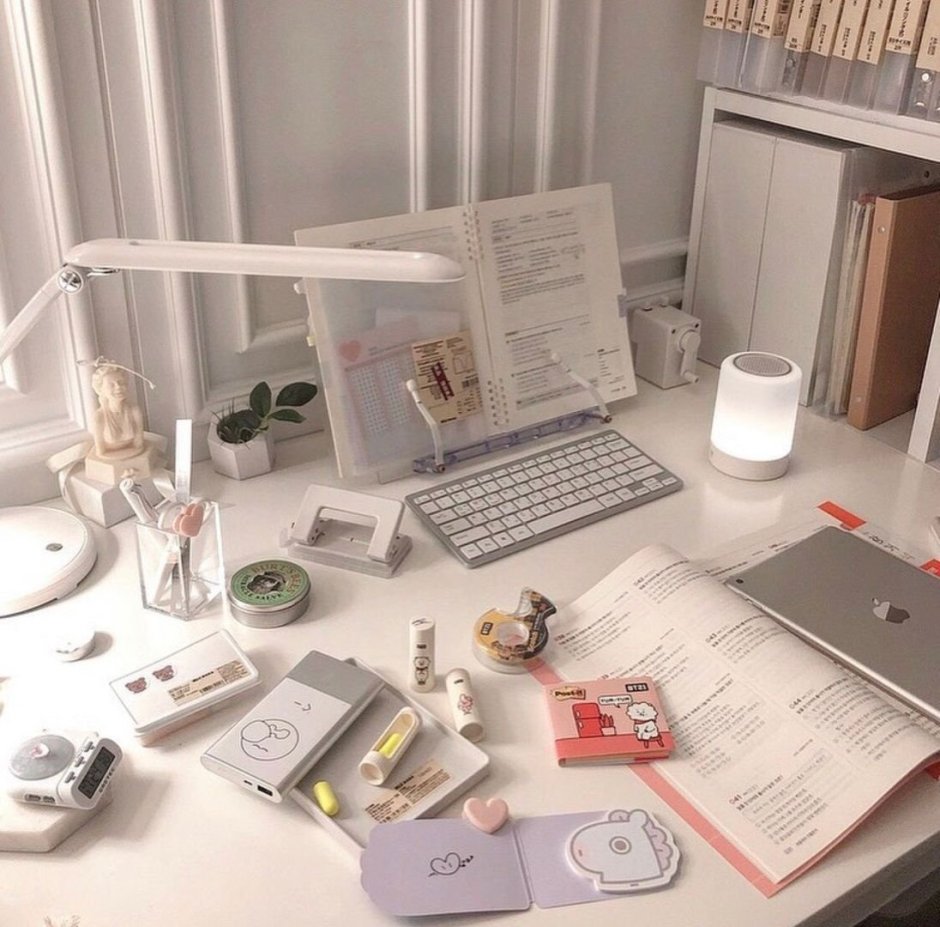 Письменный стол Эстетика