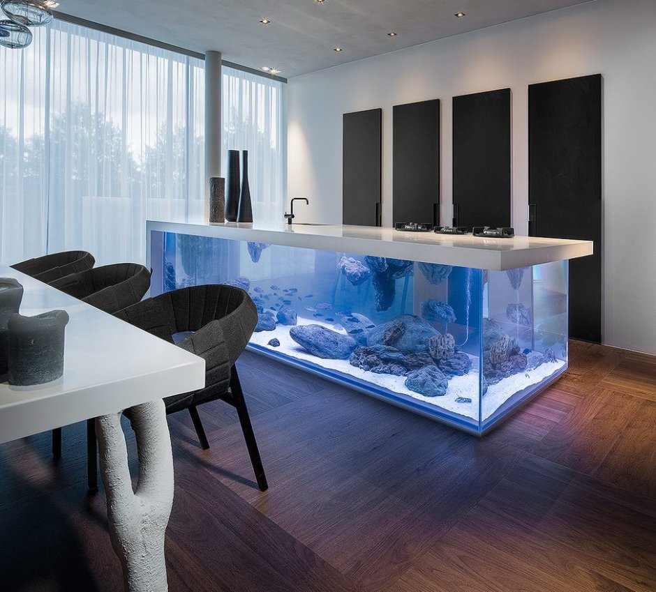 Аквариум в интерьере лофт