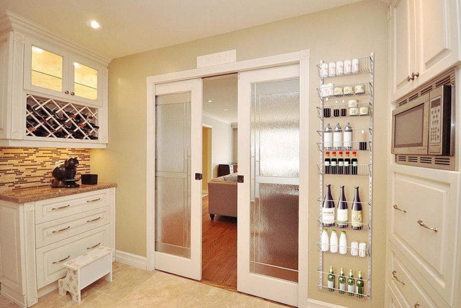 Раздвижная дверь на кухню