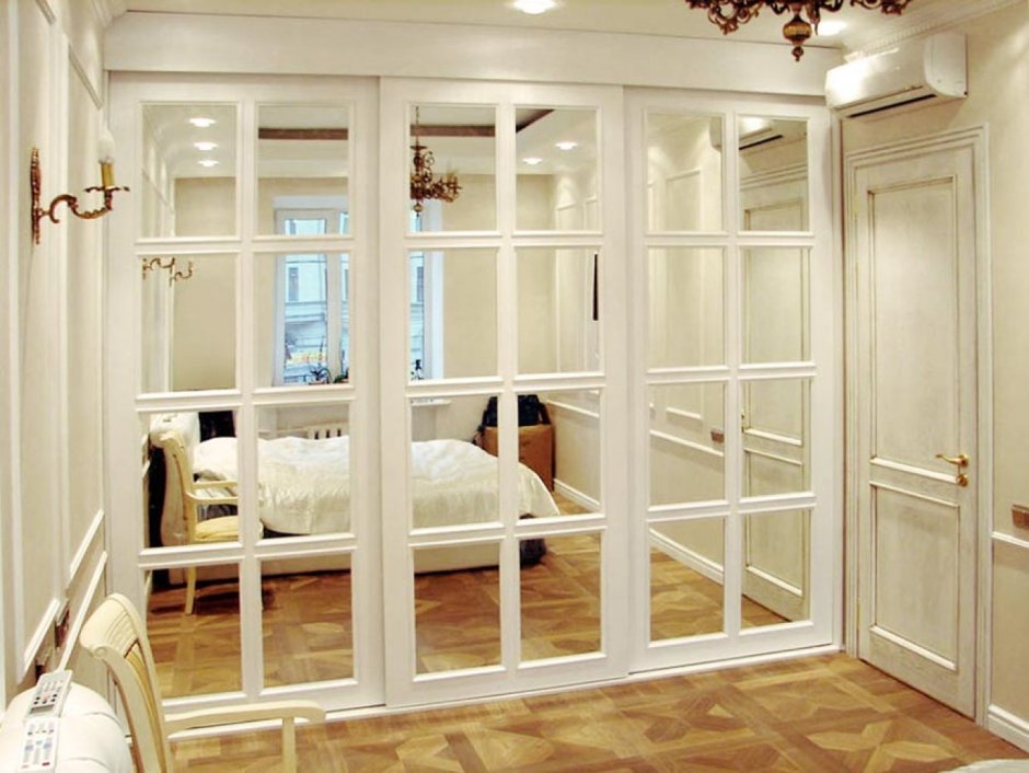 Встроенный шкаф купе классика