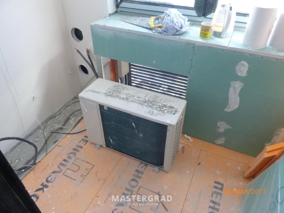 Короб для внешнего блока кондиционера на балконе