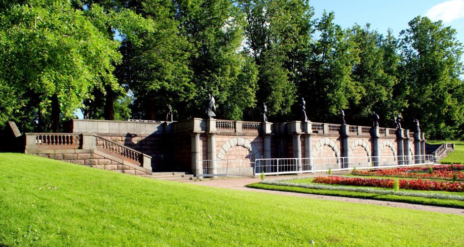 Екатерининский парк гранитная терраса