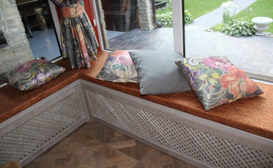 Подоконник на веранде