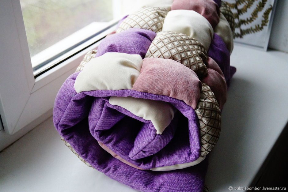 Мягкий матрасик на подоконник