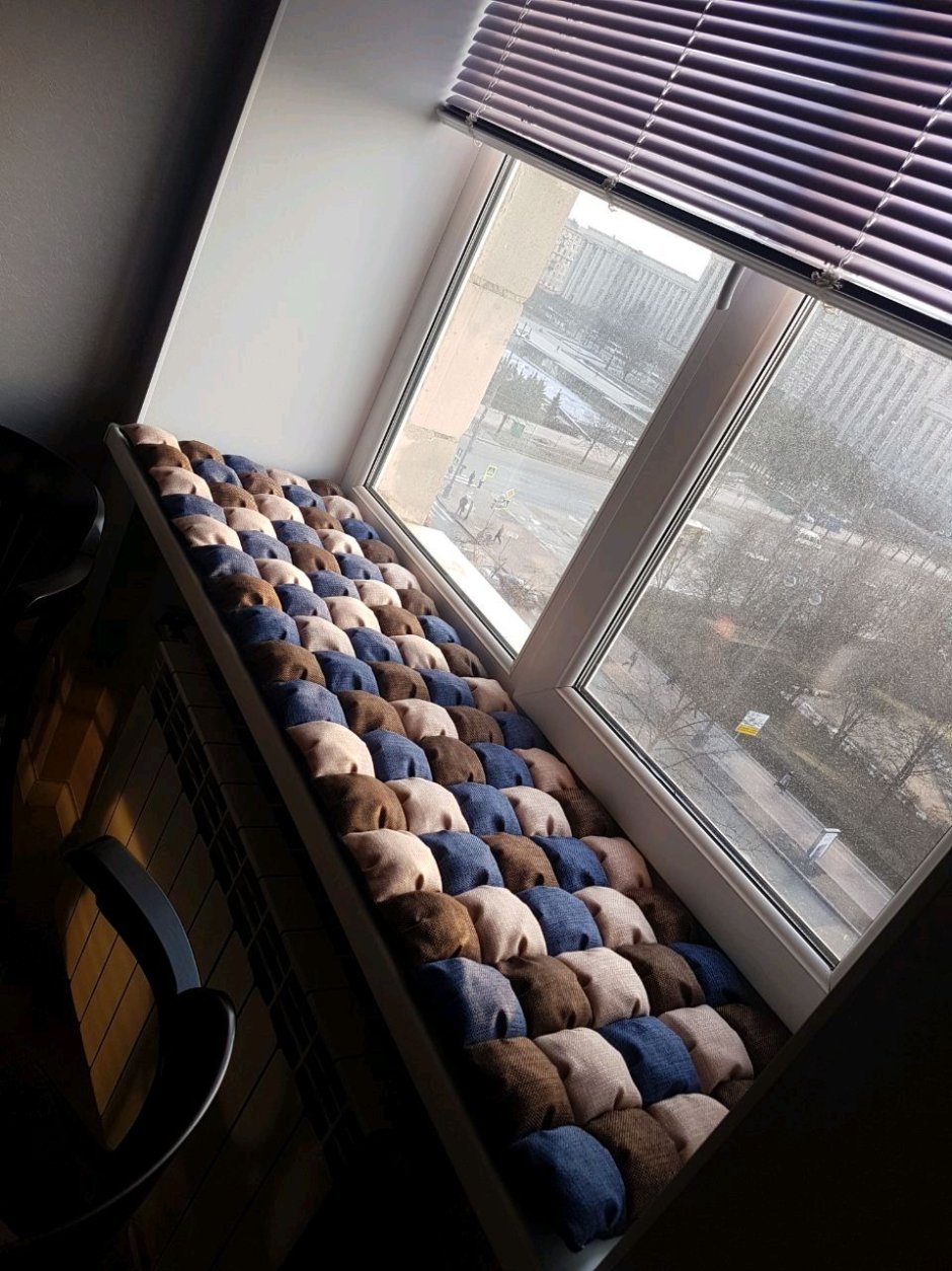 Подоконник для сидения