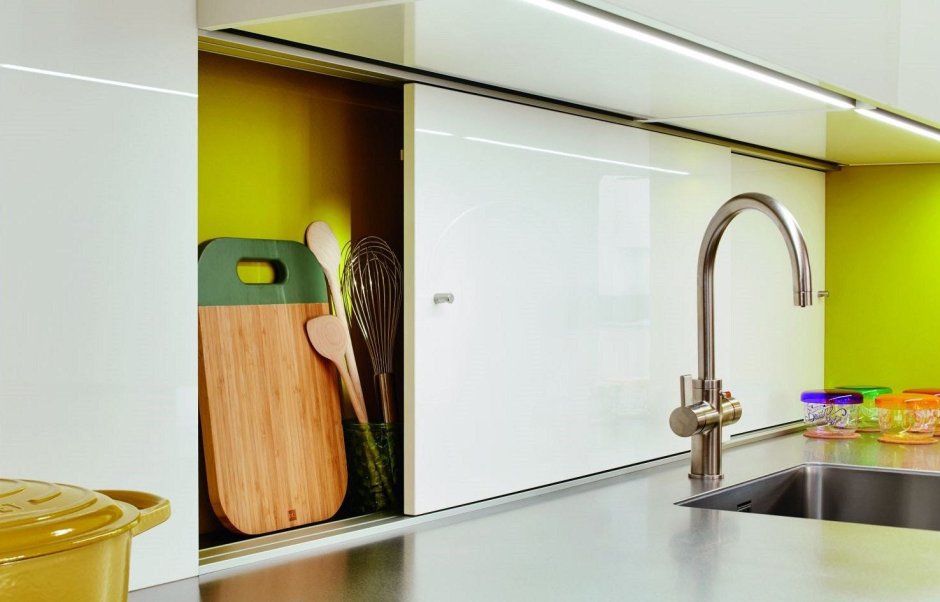 Раздвижной фартук Hettich