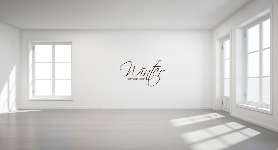 Угол пустой комнаты