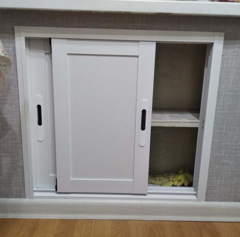 Холодильник на маленькой кухне