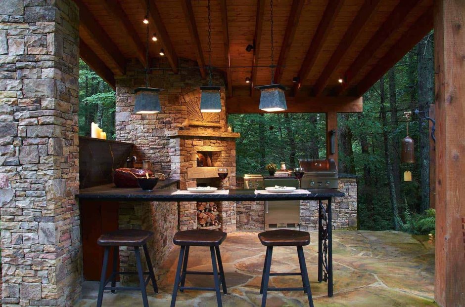Зона барбекю с барной стойкой