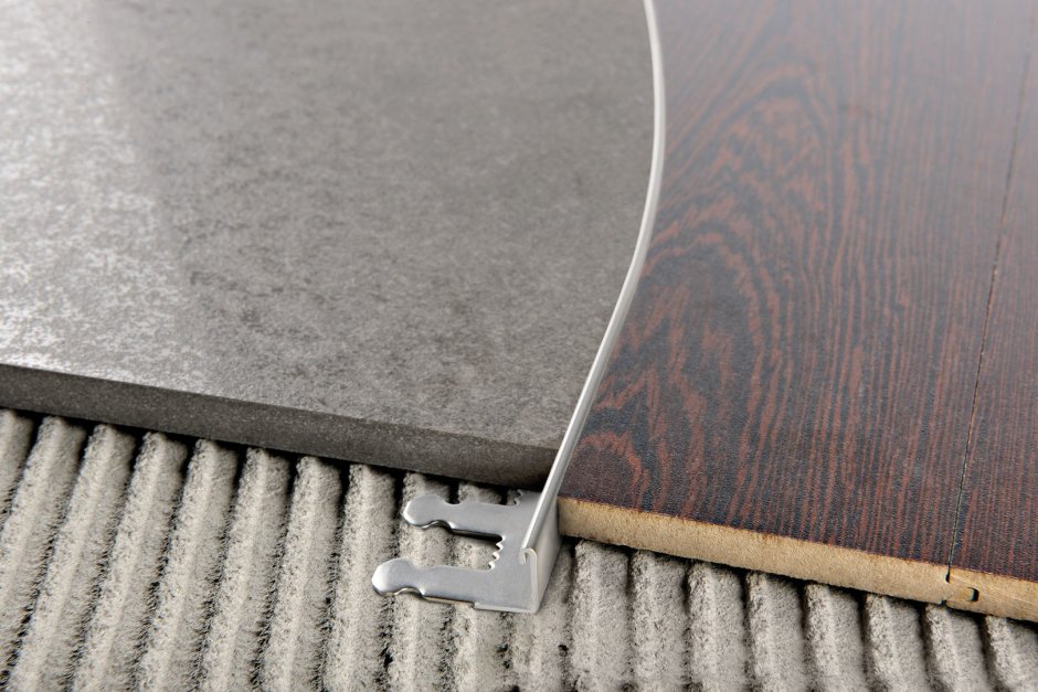 Профиль г-образный из нержавеющей стали PROTERMINAL curve