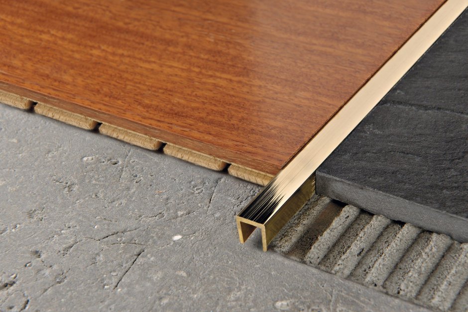 Профиль латунный п образный 10х10