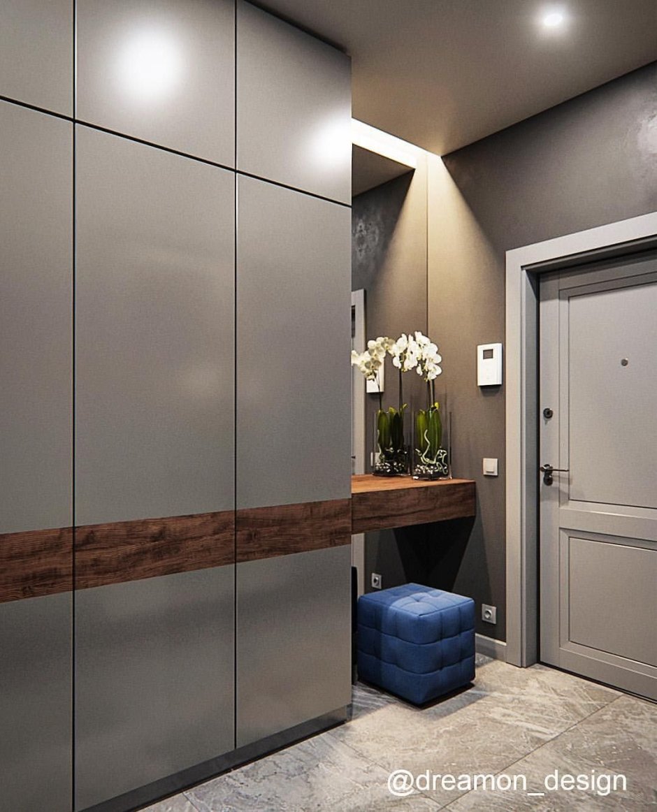 Длинный коридор