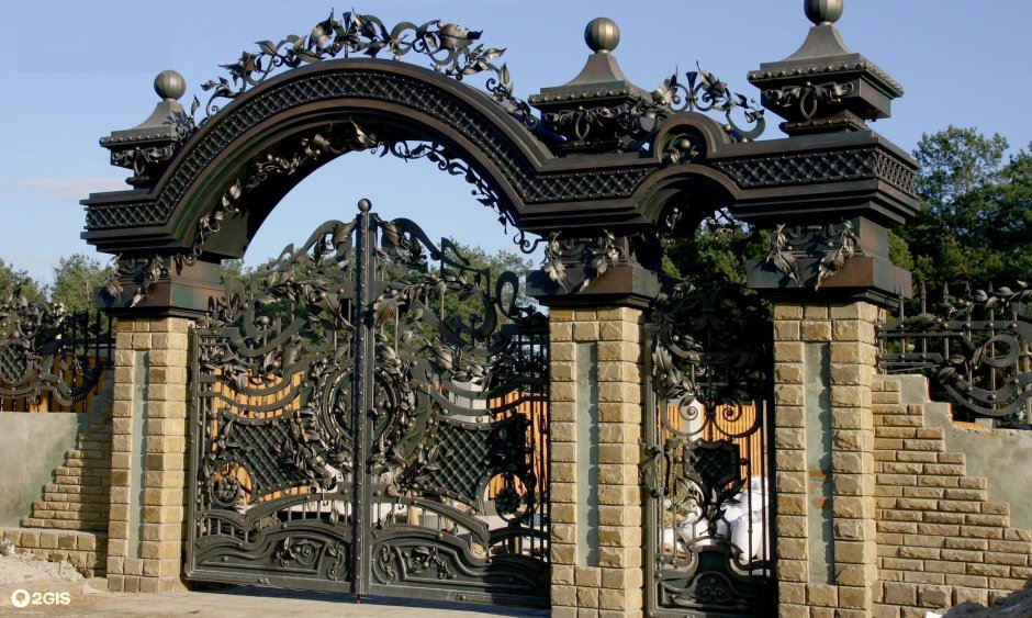 Самые дорогие кованые ворота в мире