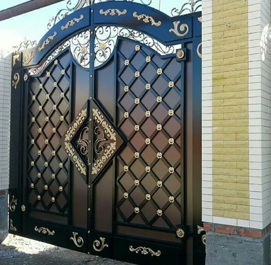 Кованые ворота версачи