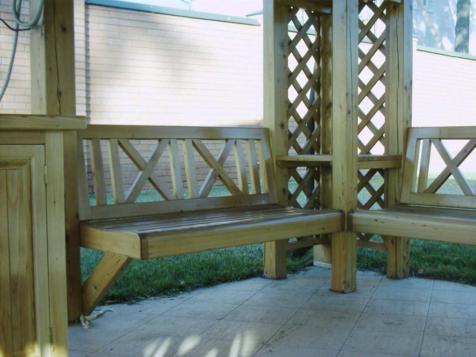 Скамейка в беседку