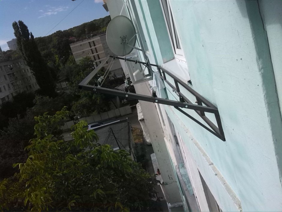 Установка кронштейна для белья в Сочи