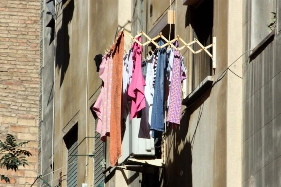 Белье сушится в квартире