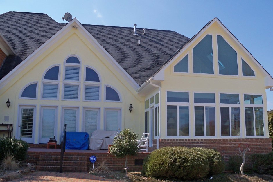 Отделка фасада крыши